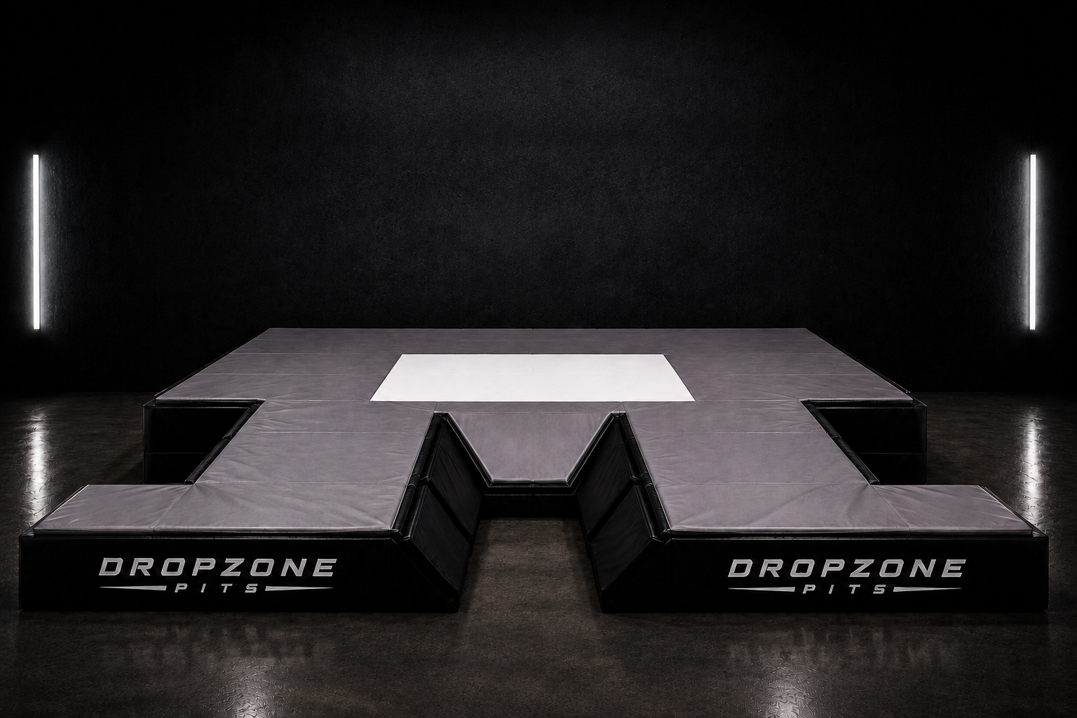 Dropzone Pits competition pole vault landing system